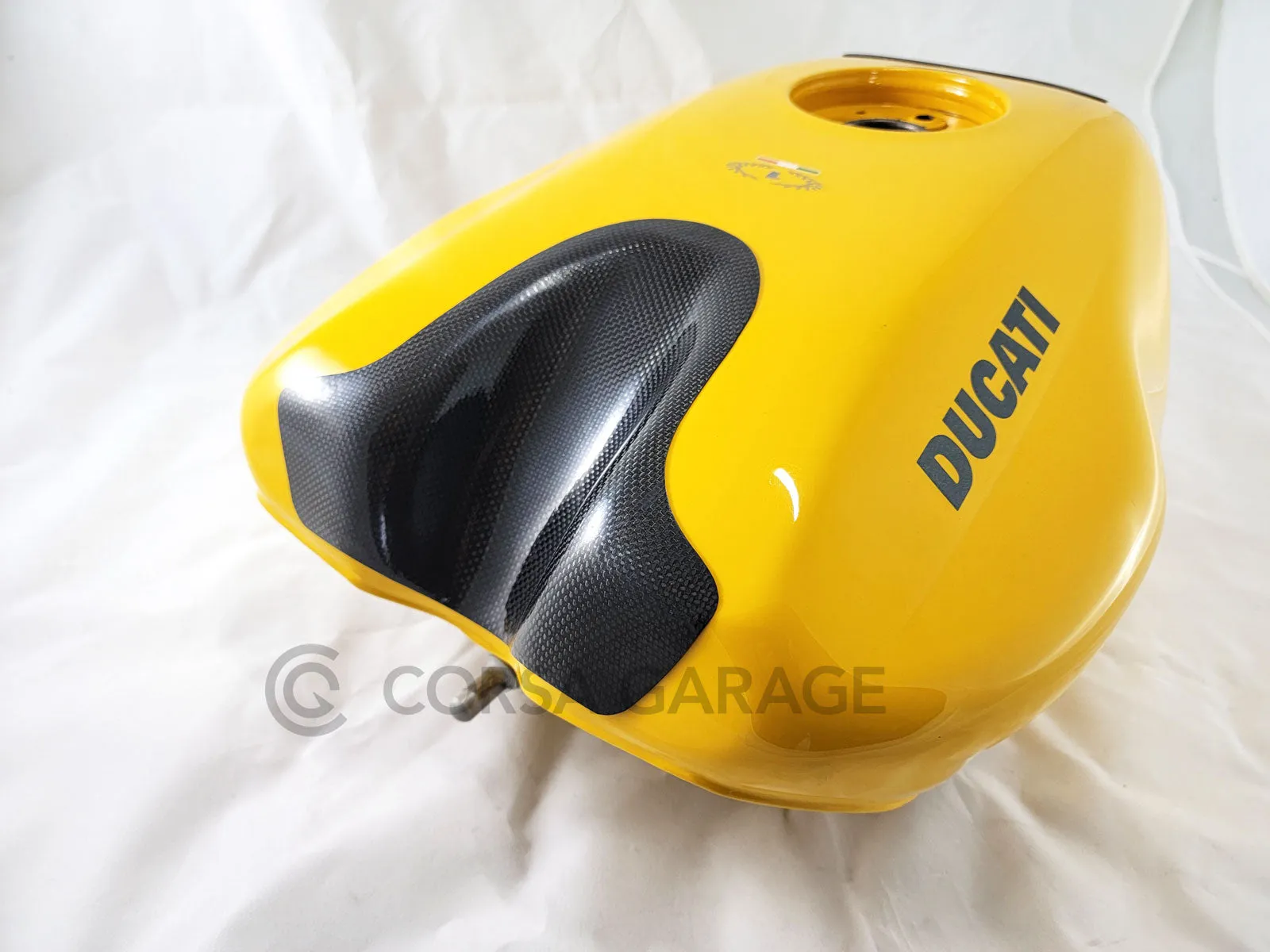 Carbon Fiber Key Guard for Ducati 748-998