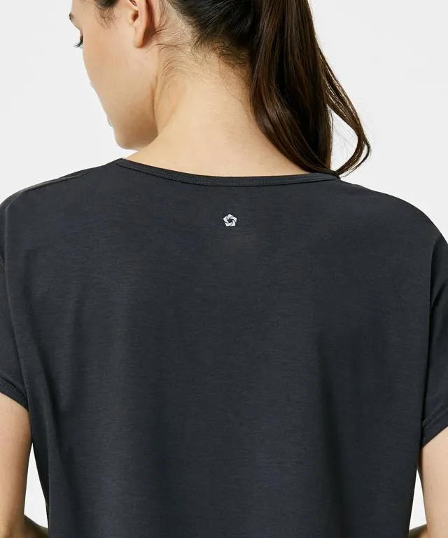 Charming Crop Sleeve