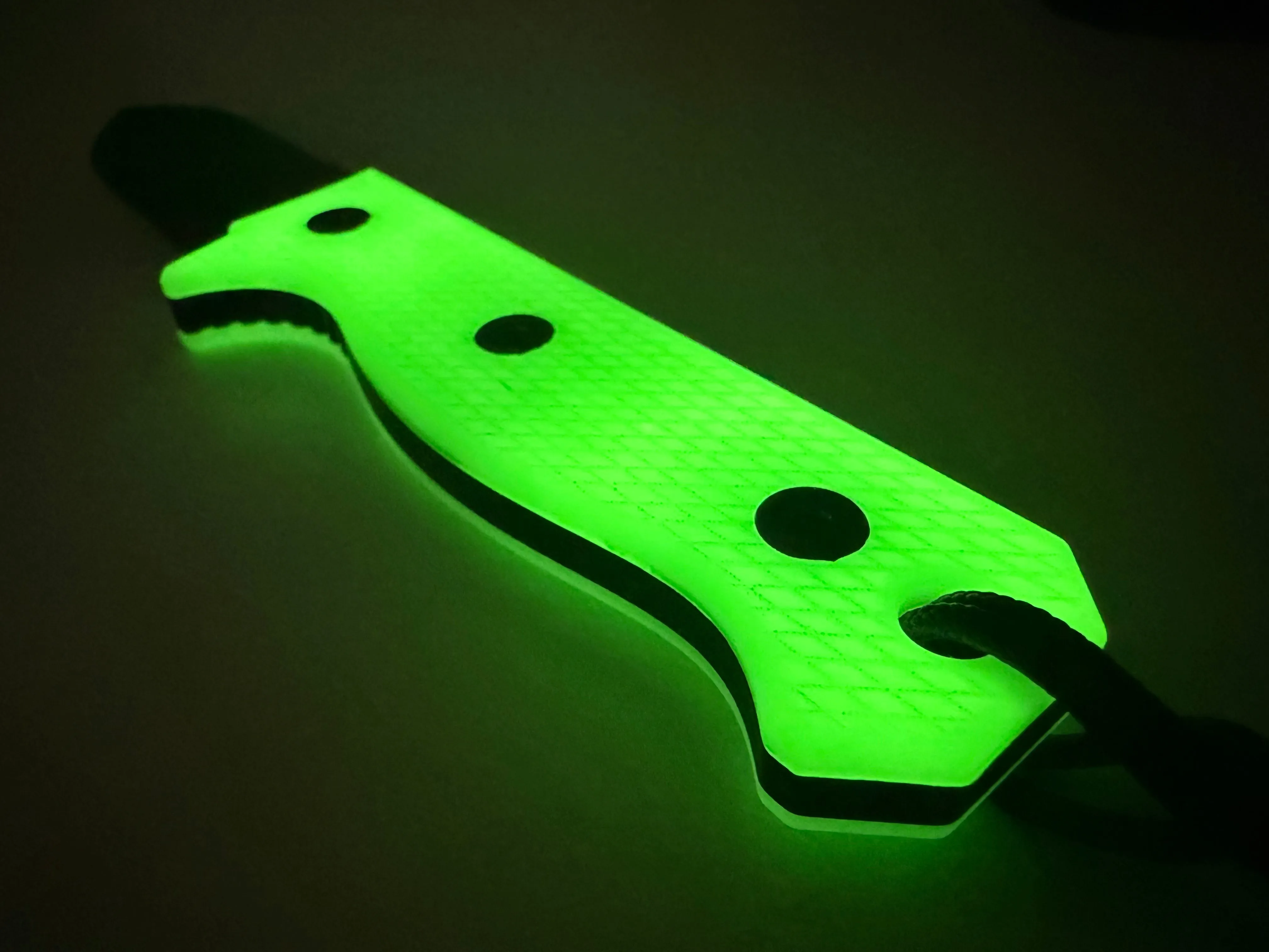 Compact R4A - Ready 4 Action Knife / D2 Fixed Blade ( UGM GLOW Scales ) 🔥 Coming Soon! 🔥