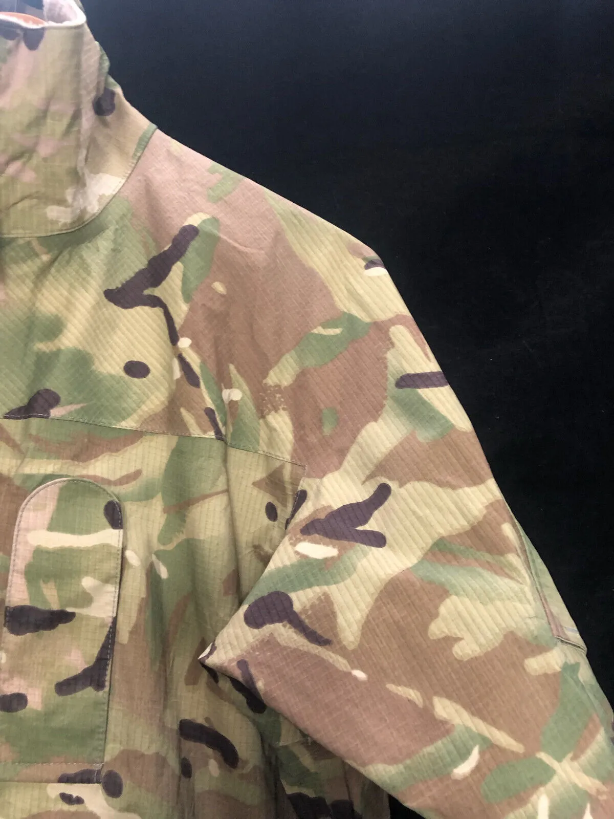 Genuine British Army MTP Camouflaged Waterproof Lightweight Jacket - 160/80