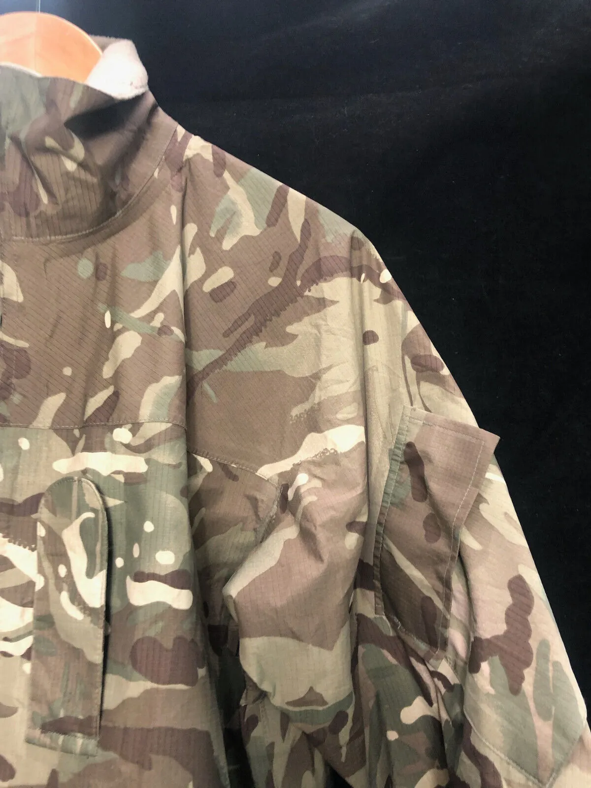 Genuine British Army MTP Camouflaged Waterproof Lightweight Jacket - 170/90