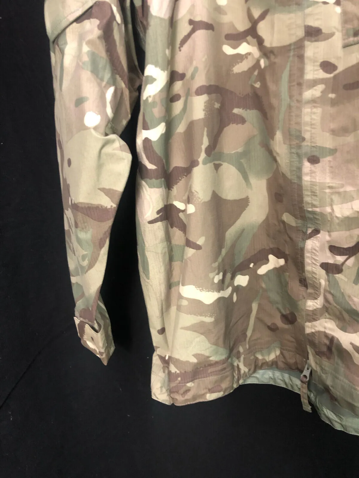 Genuine British Army MTP Camouflaged Waterproof Lightweight Jacket - 170/90