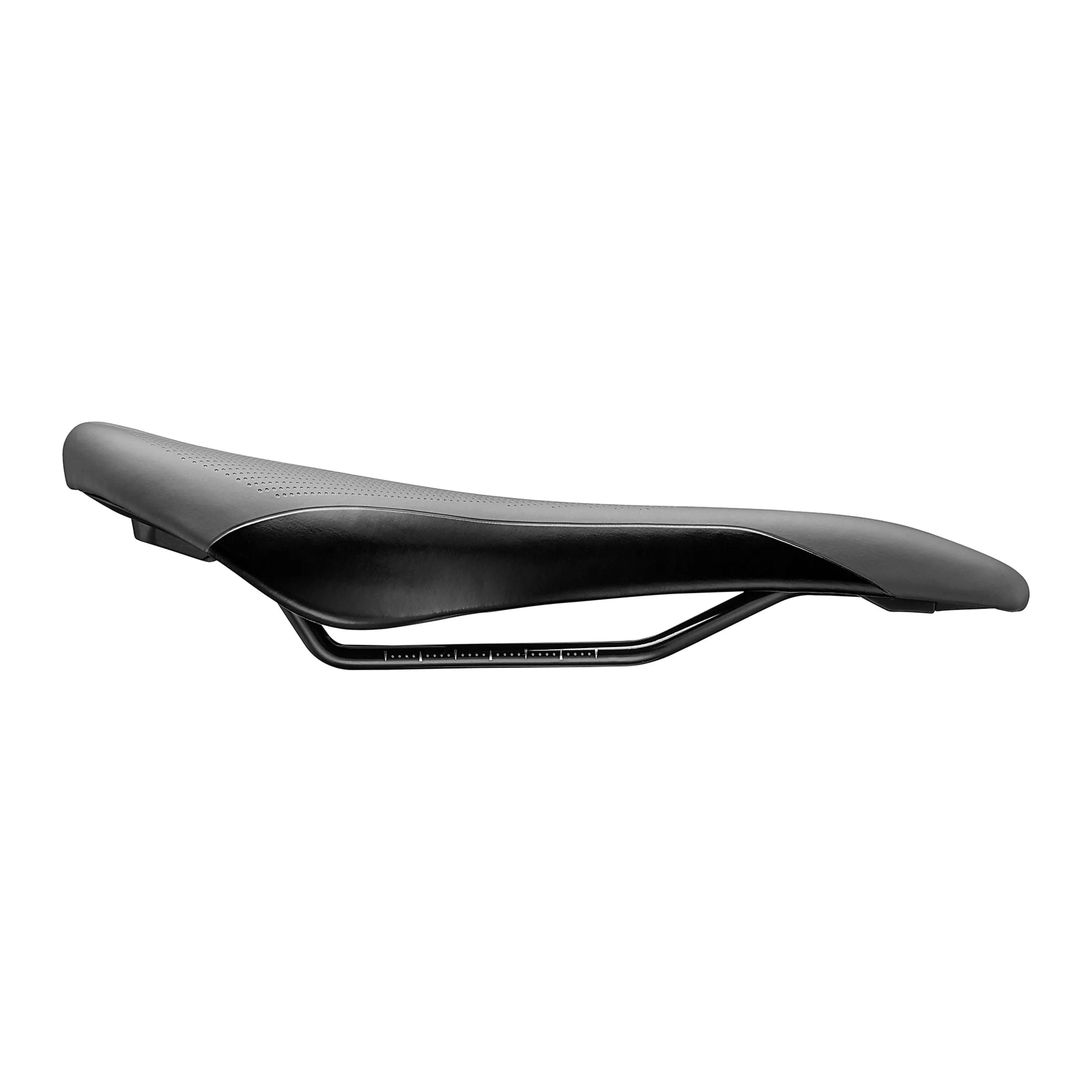 Giant Romero Saddle