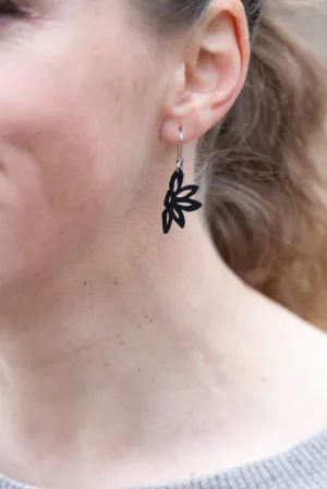 half flower rubber earring
