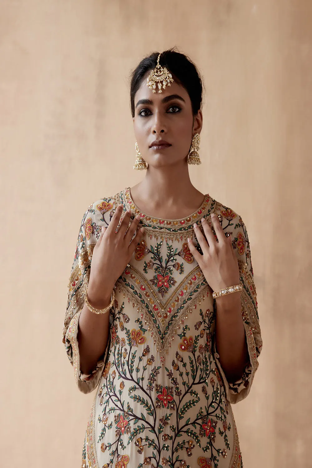 Ivory Kurta With Pants