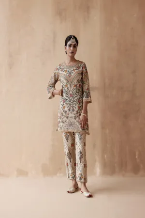 Ivory Kurta With Pants