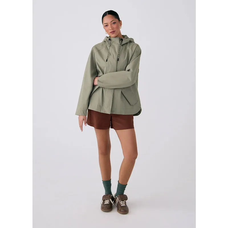 Lolë Lachine Oversized Rain Jacket