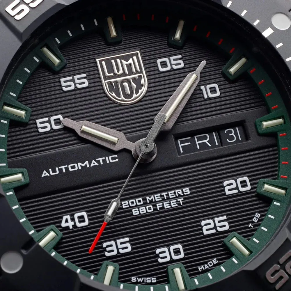 Luminox Master Carbon SEAL Automatic - XS.3877