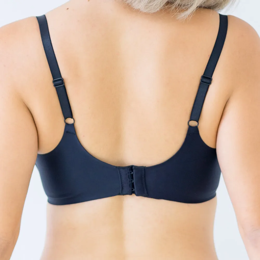 Oh-So-Smooth Essential Wireless Push Up Bra in Black