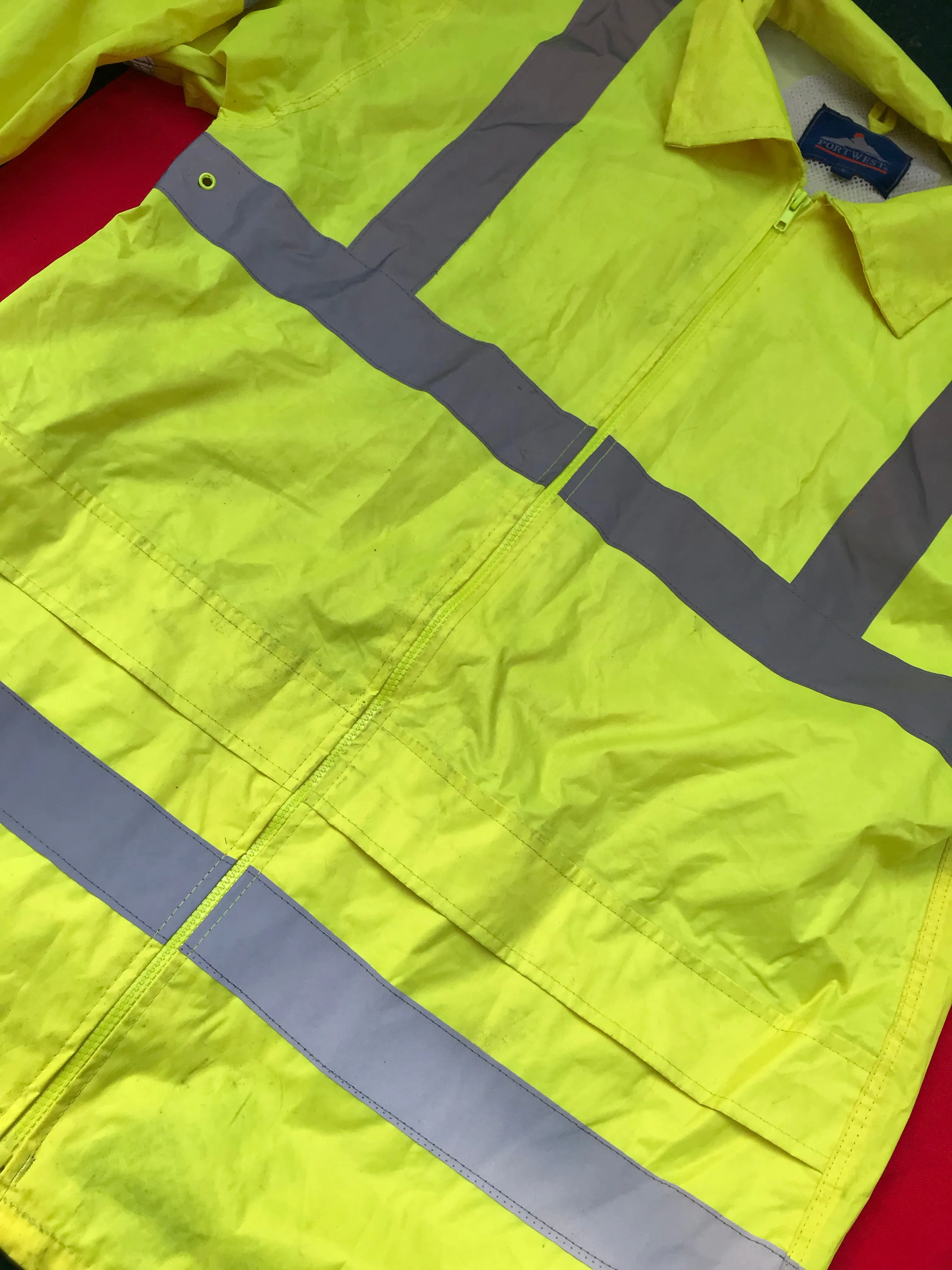 Portwest large hi vis coat lightweight FREE POSTAGE
