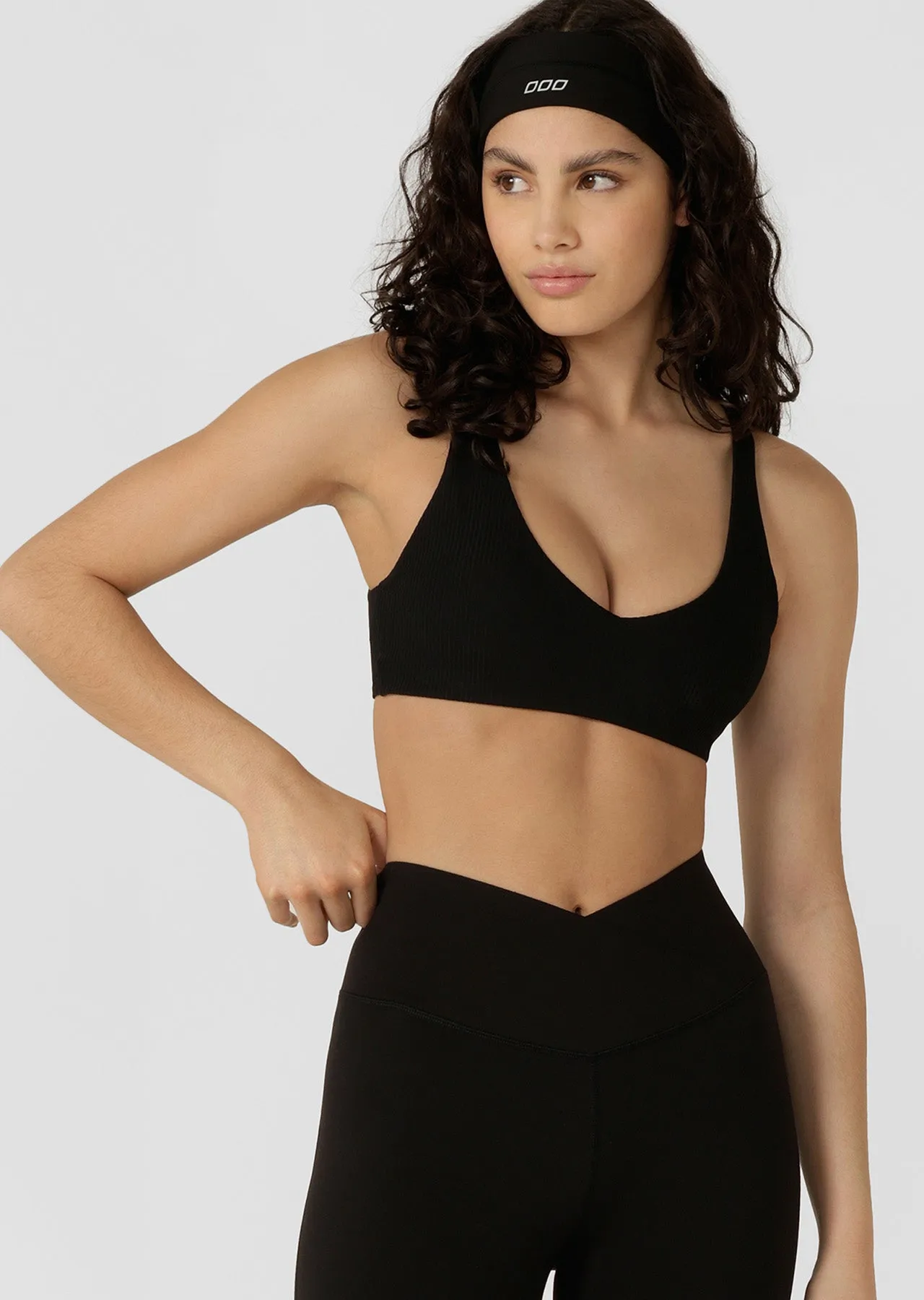 Reform Rib Sports Bra | Black