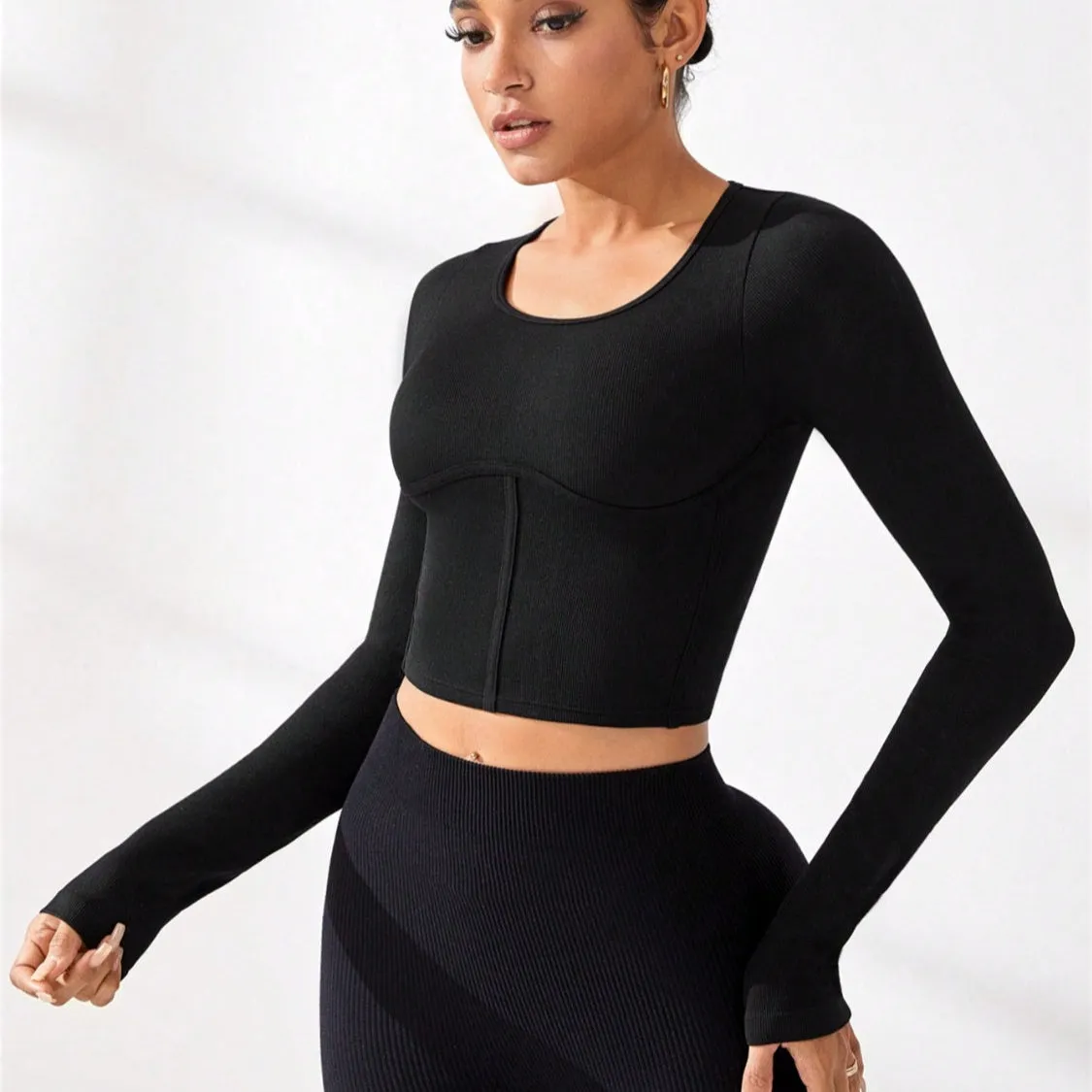 Round Neck Long Sleeve Active T-Shirt