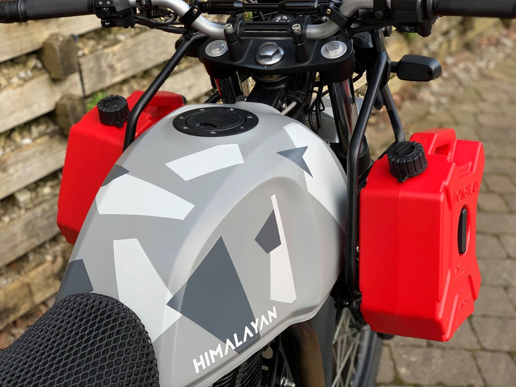 ROYAL ENFIELD HIMALAYAN 410 Fuel tank   brackets (3 litre capacity each side)