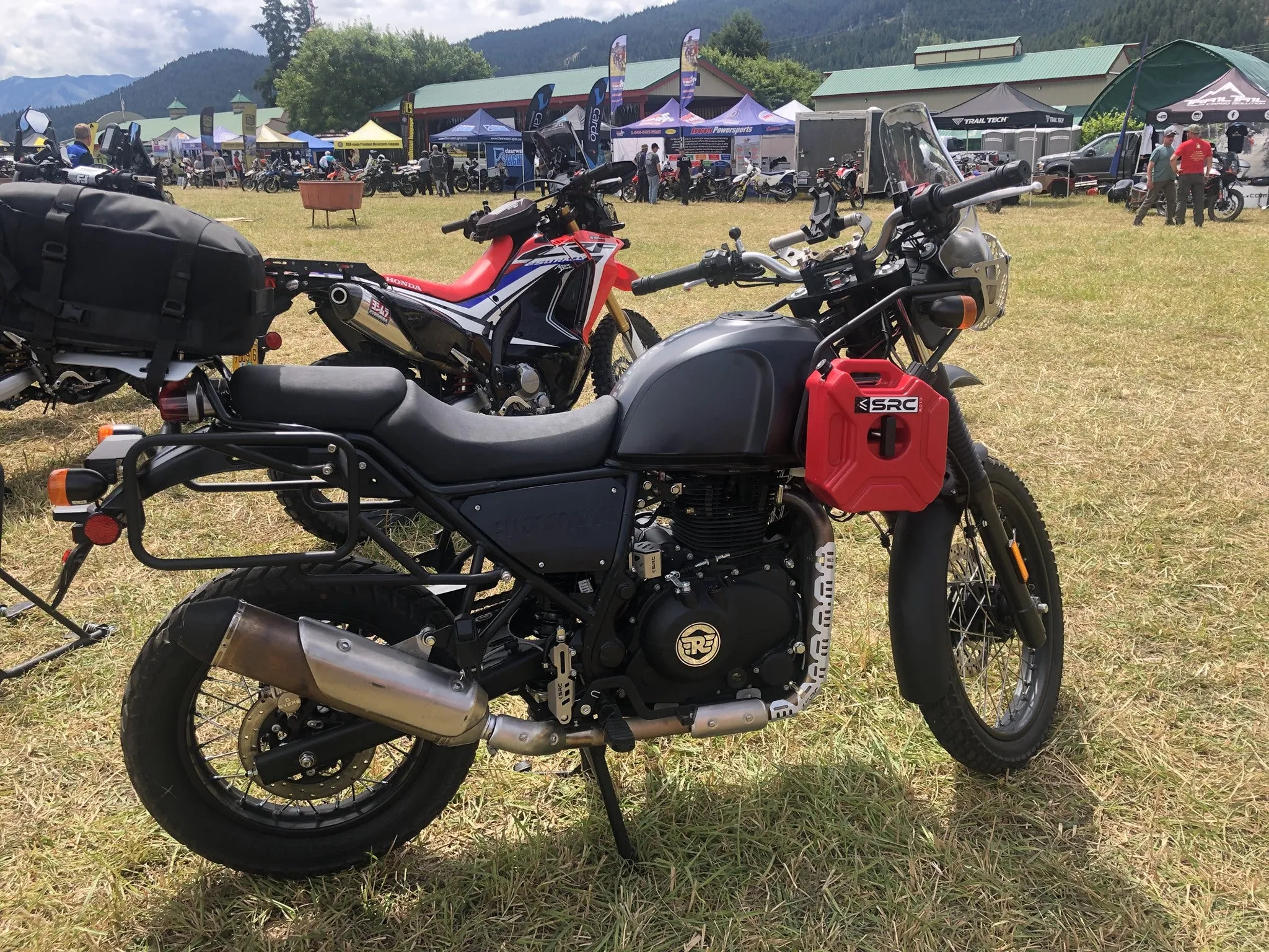 ROYAL ENFIELD HIMALAYAN 410 Fuel tank   brackets (3 litre capacity each side)