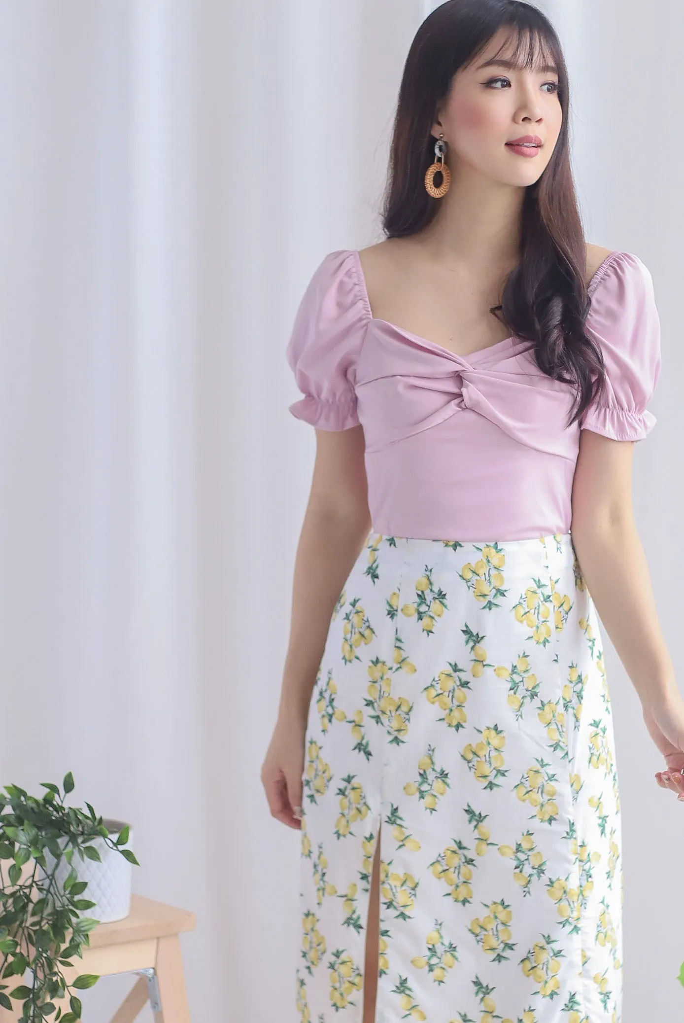 TDC Pilar Twist Sweetheart Top In Lilac Pink
