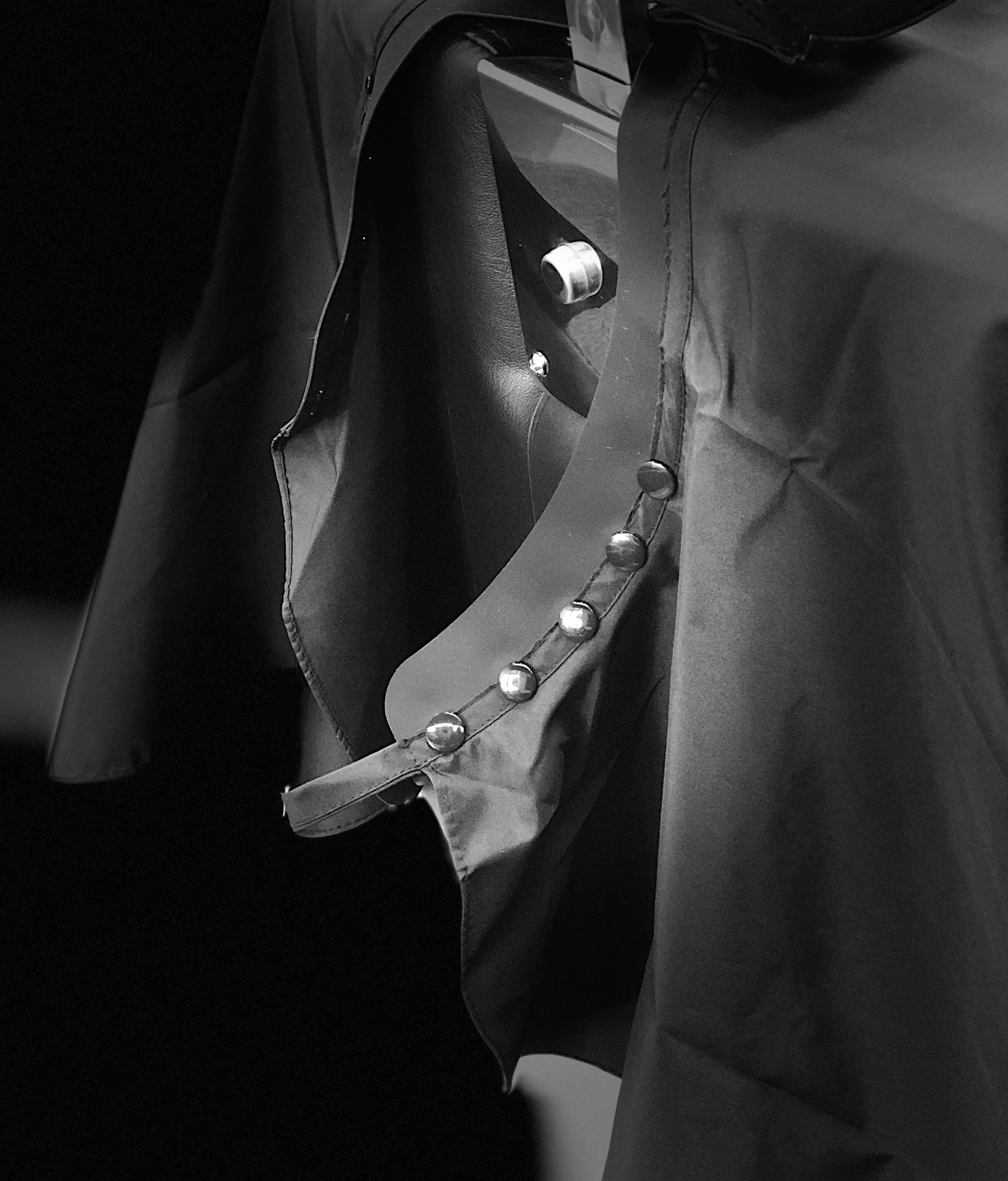 TruBarber Cape- Red Logo