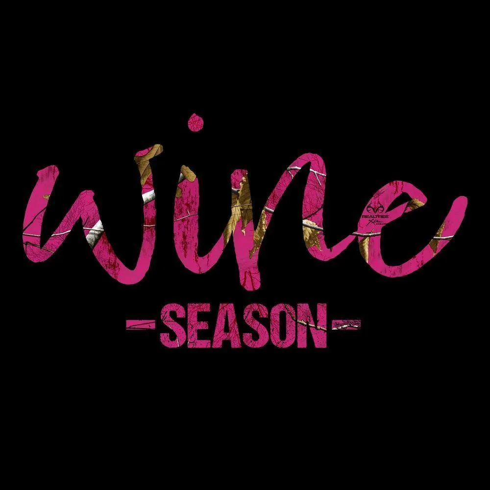 Women's Realtree Xtra® - Wine Season T-Shirt - Black