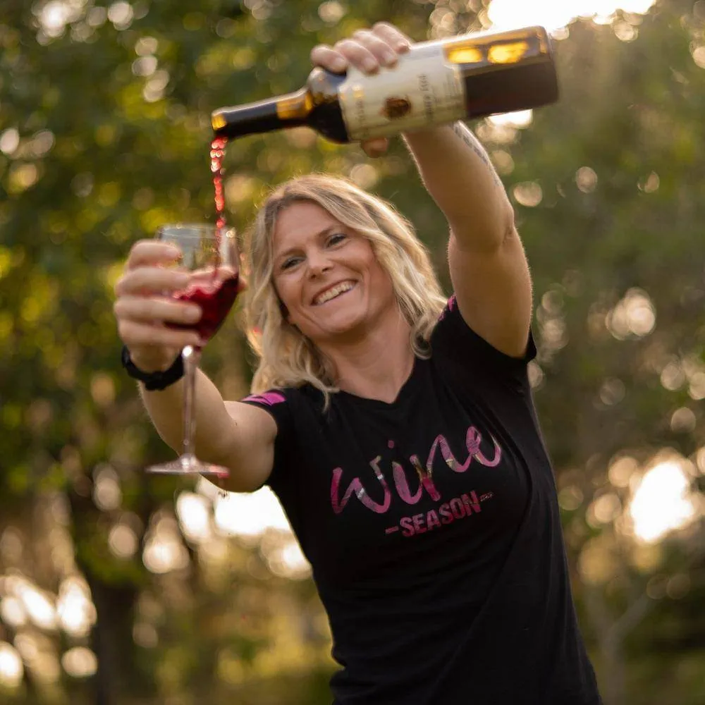 Women's Realtree Xtra® - Wine Season T-Shirt - Black